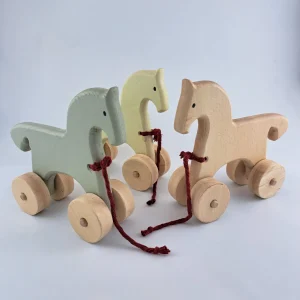 Jouet à tirer en bois – Cheval