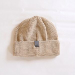 Bonnet en laine mérinos tricotée bio – beige Pickapooh