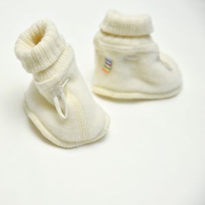 Chaussons bébé en laine mérinos – écru Joha