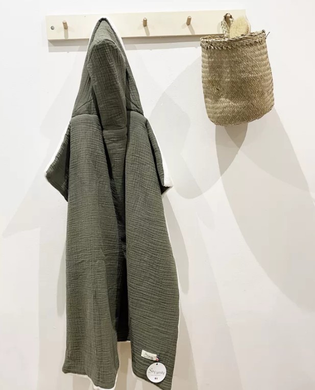 Cape de bain bébé en coton et bambou – Image 7