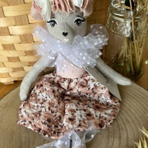 Poupée poétique en lin