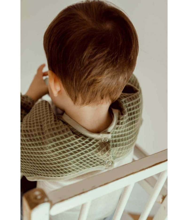 Bavoir à manches nid d’abeille – Image 4